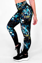 Cargar imagen en el visor de la galería, Aqua Boreal | Leggin Anti-Celulitis, Anti-Fluidos Con Cintura Alta & Horma Ideal Leggins RBJ Leggins