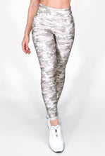 Cargar imagen en el visor de la galería, Arena Militar - NUEVO | Leggin Anti-Celulitis, Anti-Fluidos Con Cintura Alta & Horma Ideal Leggins RBJ Leggins