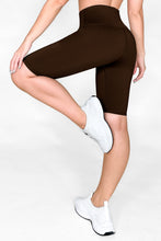 Cargar imagen en el visor de la galería, Biker Cafe Oscuro Mate - NUEVO | Biker Anti-Celulitis, Anti-Fluidos Con Cintura Alta & Horma Ideal Leggins RBJ Leggins