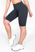 Cargar imagen en el visor de la galería, Biker Gris Oscuro Mate - NUEVO | Biker Anti-Celulitis, Anti-Fluidos Con Cintura Alta & Horma Ideal Leggins RBJ Leggins