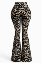 Cargar imagen en el visor de la galería, Bota Campana Leopard Camel - NUEVO | Leggin Anti-Celulitis, Anti-Fluidos Con Cintura Alta & Horma Ideal Leggins RBJ Leggins