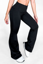 Cargar imagen en el visor de la galería, Bota Campana Negro Mate - NUEVO | Leggin Anti-Celulitis, Anti-Fluidos Con Cintura Alta & Horma Ideal Leggins RBJ Leggins