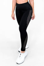 Cargar imagen en el visor de la galería, Estelar Black - NUEVO | Leggin Anti-Celulitis, Anti-Fluidos Con Cintura Alta & Horma Ideal (Diseño Con Corte Laser) Leggins RBJ Leggins