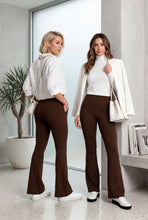 Cargar imagen en el visor de la galería, Bota Campana Cafe Oscuro Mate | Leggin Anti-Celulitis, Anti-Fluidos Con Cintura Alta &amp; Horma Ideal Leggins RBJ Leggins 
