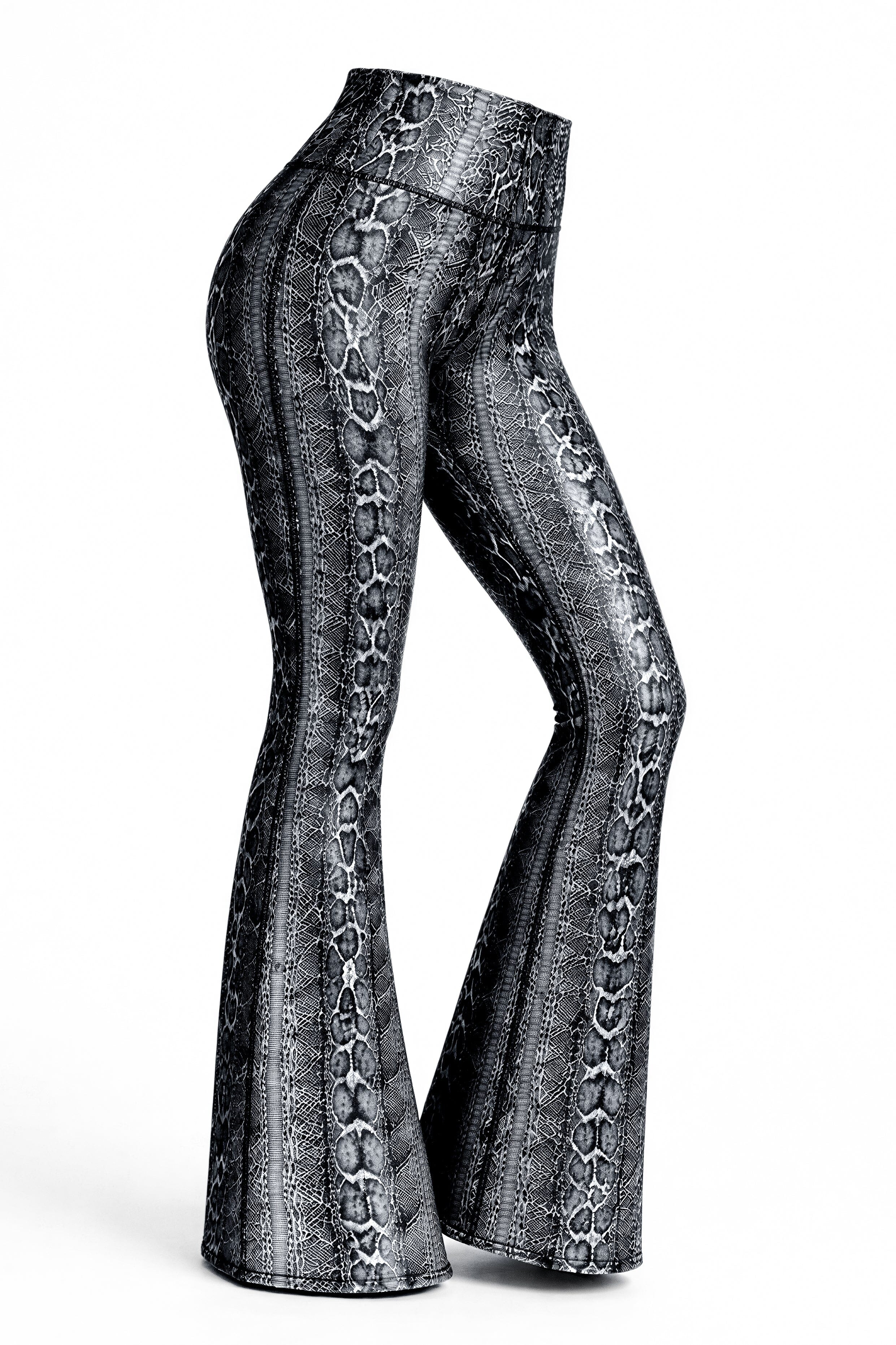 Bota Campana Negro Phyton - NUEVO | Leggin Anti-Celulitis, Anti-Fluidos Con Cintura Alta & Horma Ideal Leggins RBJ Leggins 