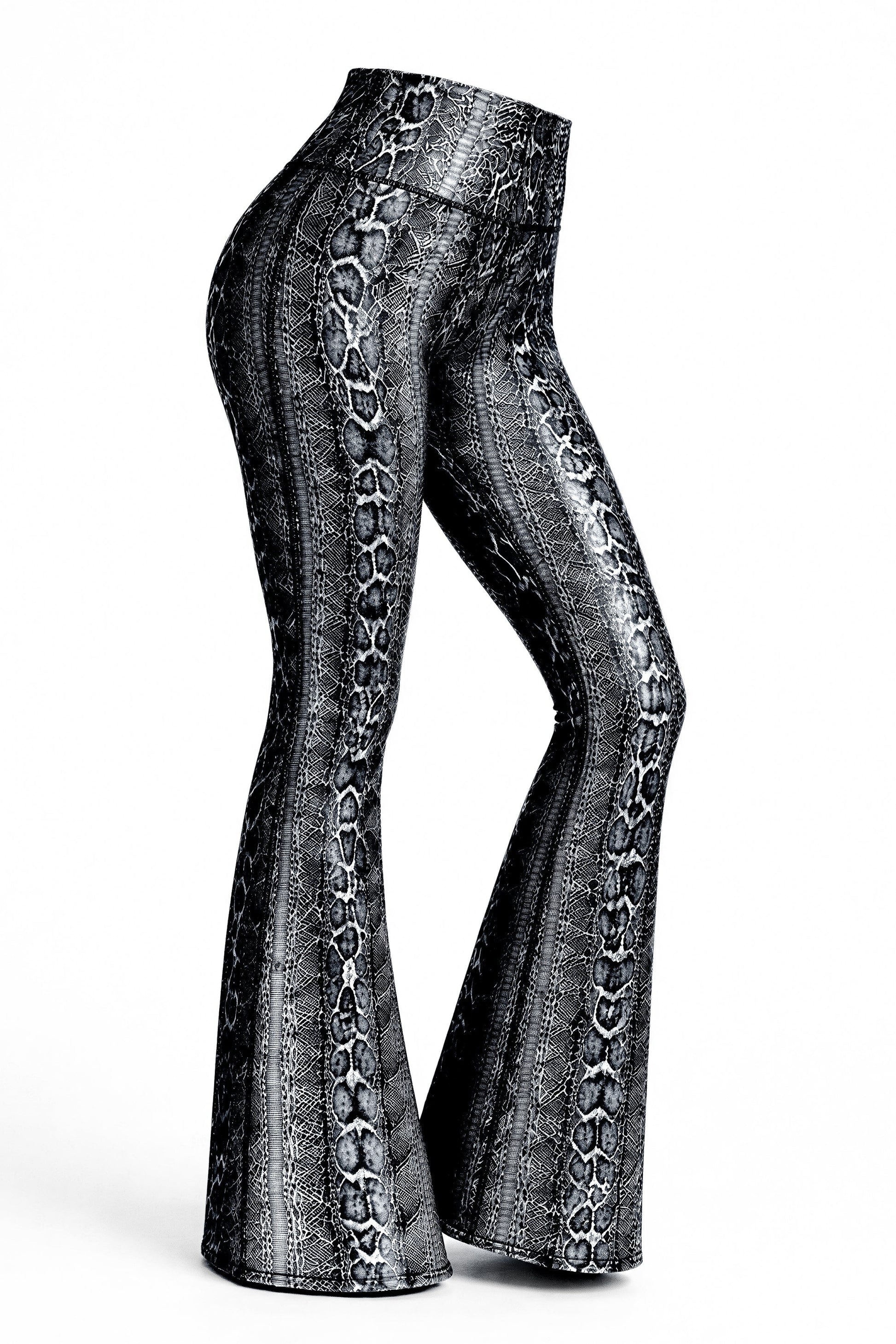 Bota Campana Negro Phyton - NUEVO | Leggin Anti-Celulitis, Anti-Fluidos Con Cintura Alta & Horma Ideal Leggins RBJ Leggins 