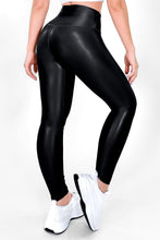 Cargar imagen en el visor de la galería, Negro Universe | Leggin Negro Efecto Cuero, Anti-Celulitis, Anti-Fluidos Con Cintura Alta &amp; Horma Ideal Leggins RBJ Leggins 
