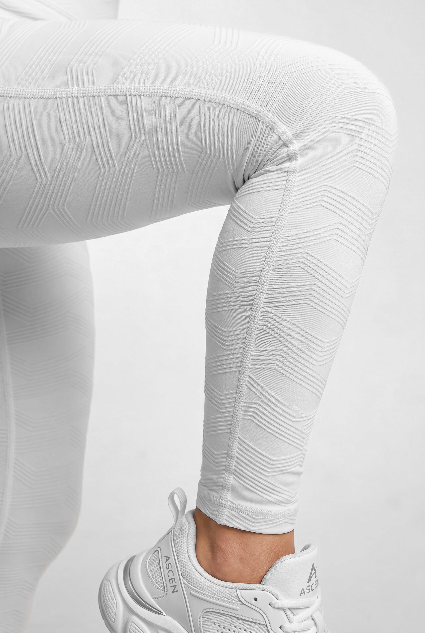 Perla Blanca - NUEVO | Leggin Texturizado Anti-Celulitis, Anti-Fluidos Con Cintura Alta & Horma Ideal Leggins RBJ Leggins 